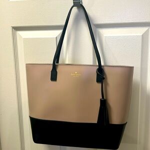 Kate Spade Large Tote Zipper Closure